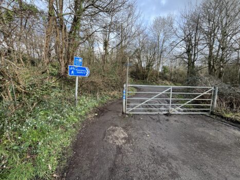 Junction of Bristol to Bath Path with Avon Lane, taken from the path looking towards the highway.
